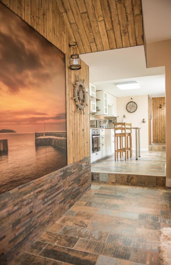 Deluxe Rustic Charlestown Themed Apartment St Austell Exterior foto